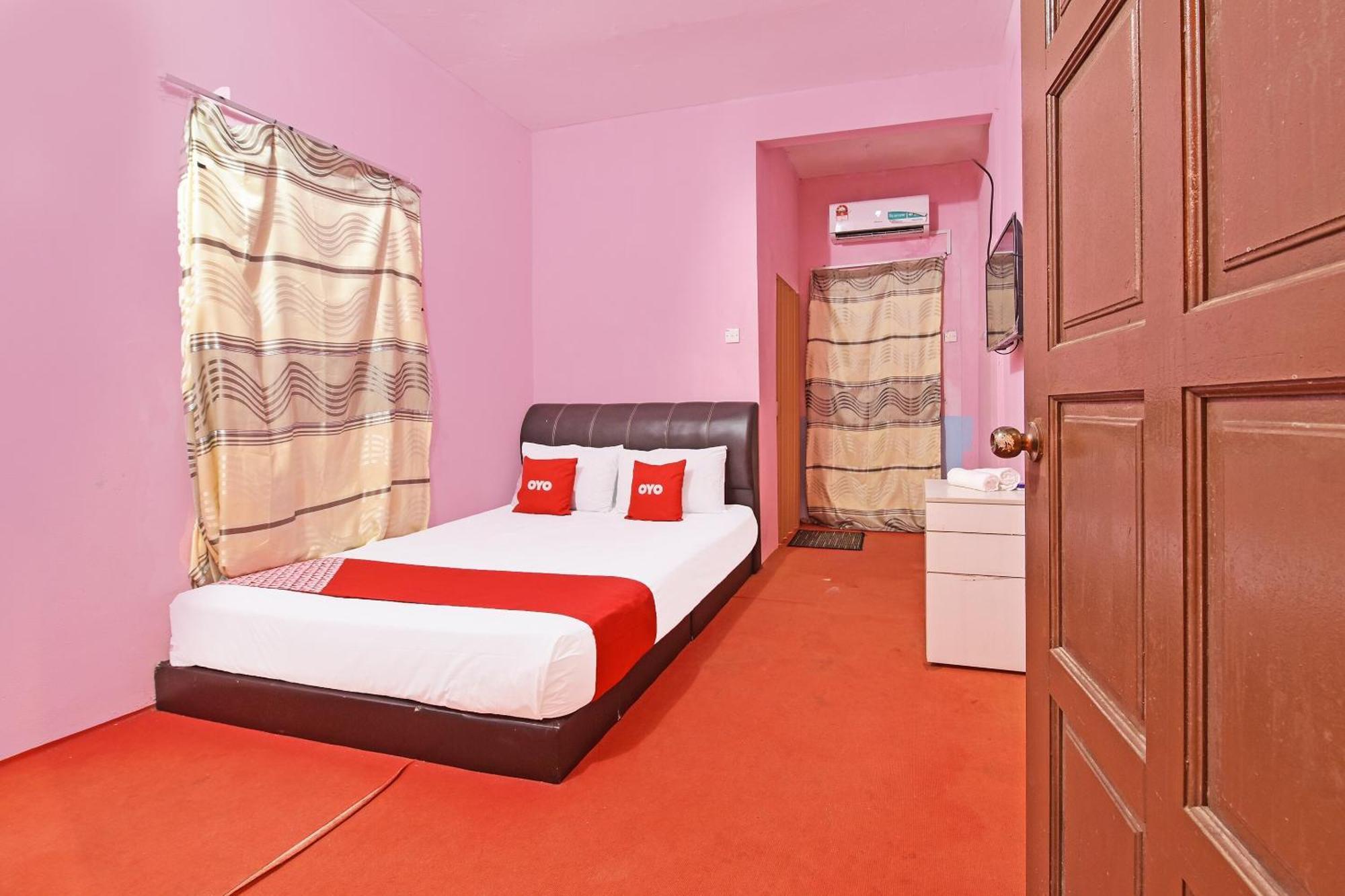 Capital O 90664 Rabi Hotel Kota Bharu Buitenkant foto
